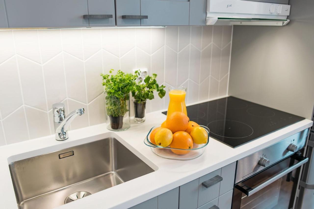 Forenom Serviced Apartments Helsinki Toeoeloe Екстер'єр фото